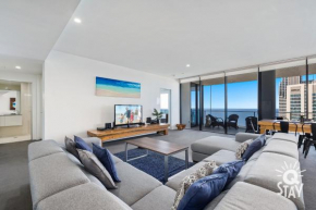 Circle on Cavill – 4 Bedroom Sub Penthouse Full Ocean View!